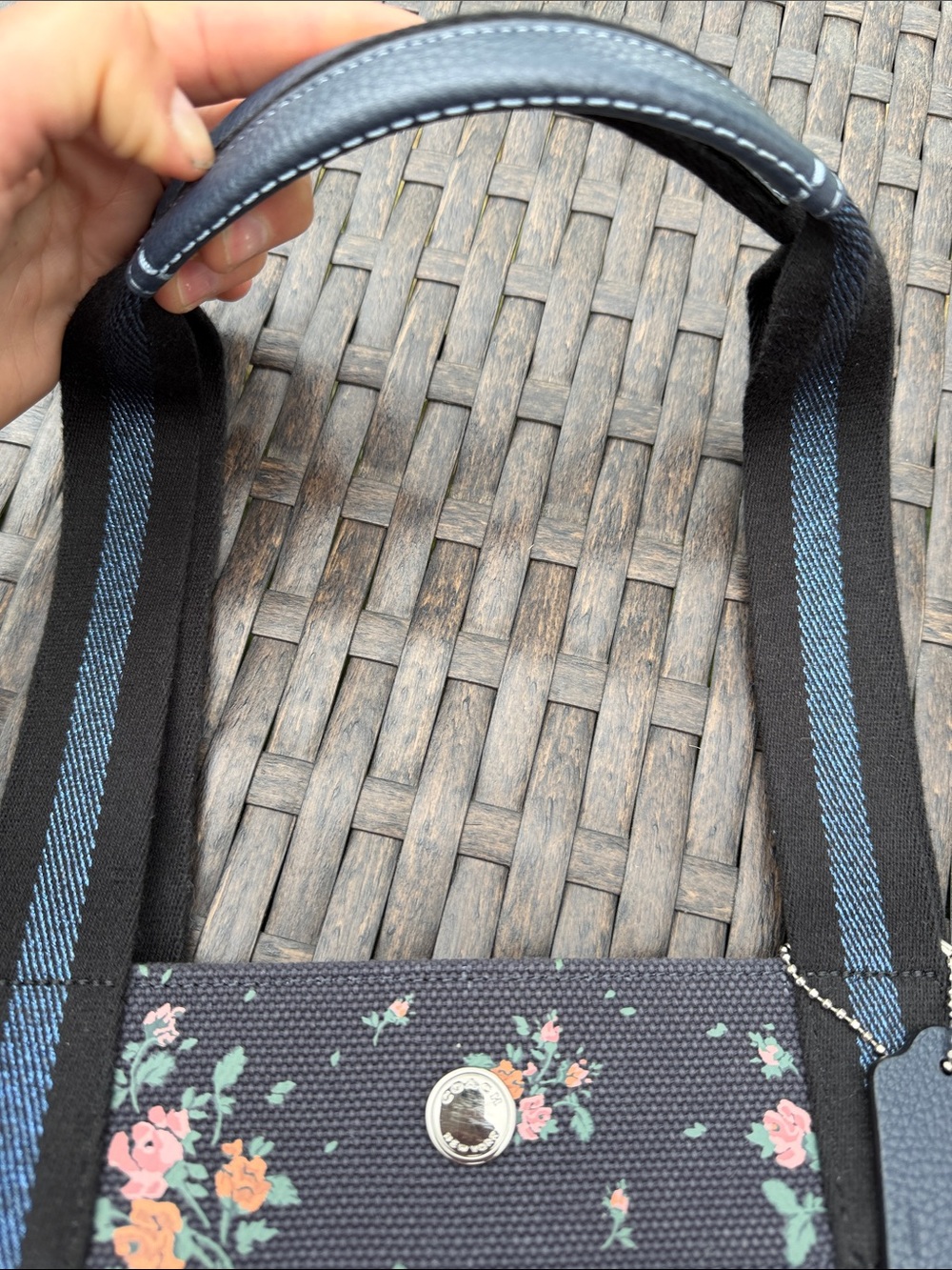 NWOT Disney x Coach Bag with Rose Bouquet Print and Thumper [limited edition] - Picture 4 of 11